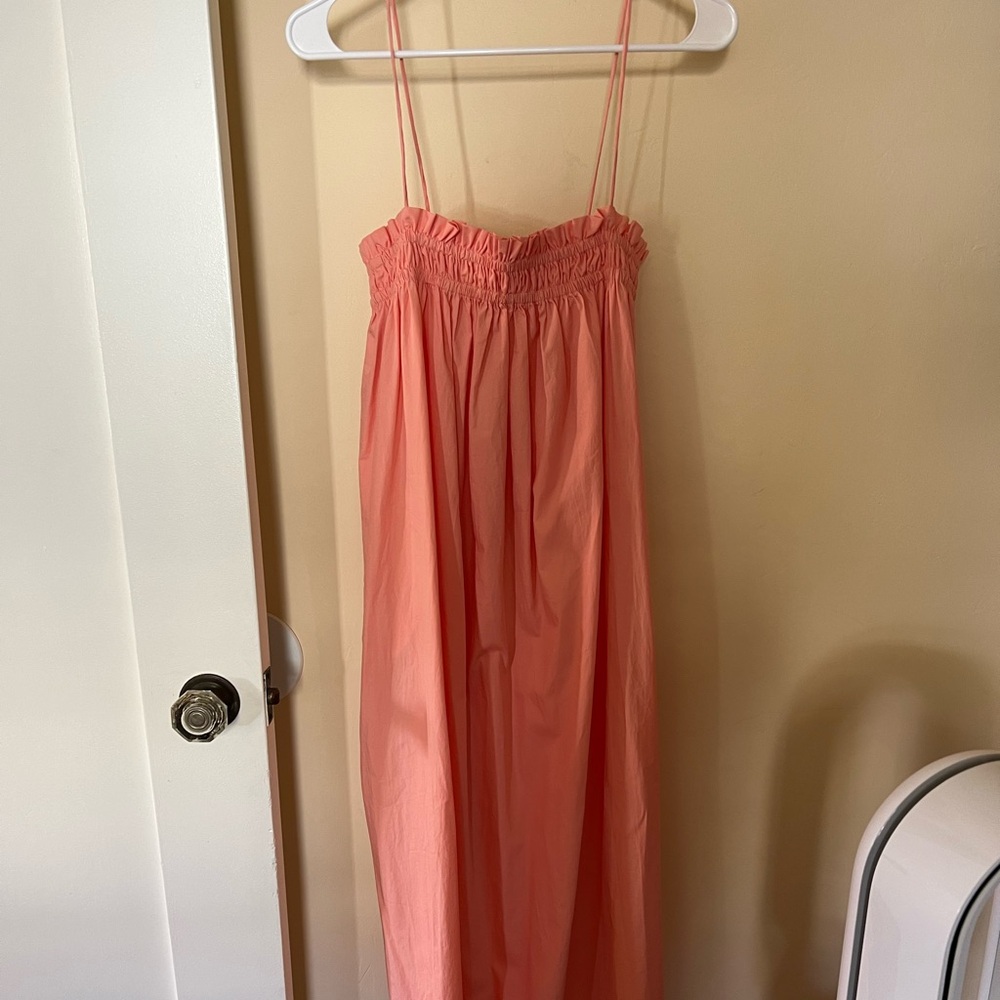 Ali Golden NWT “elastic dress”